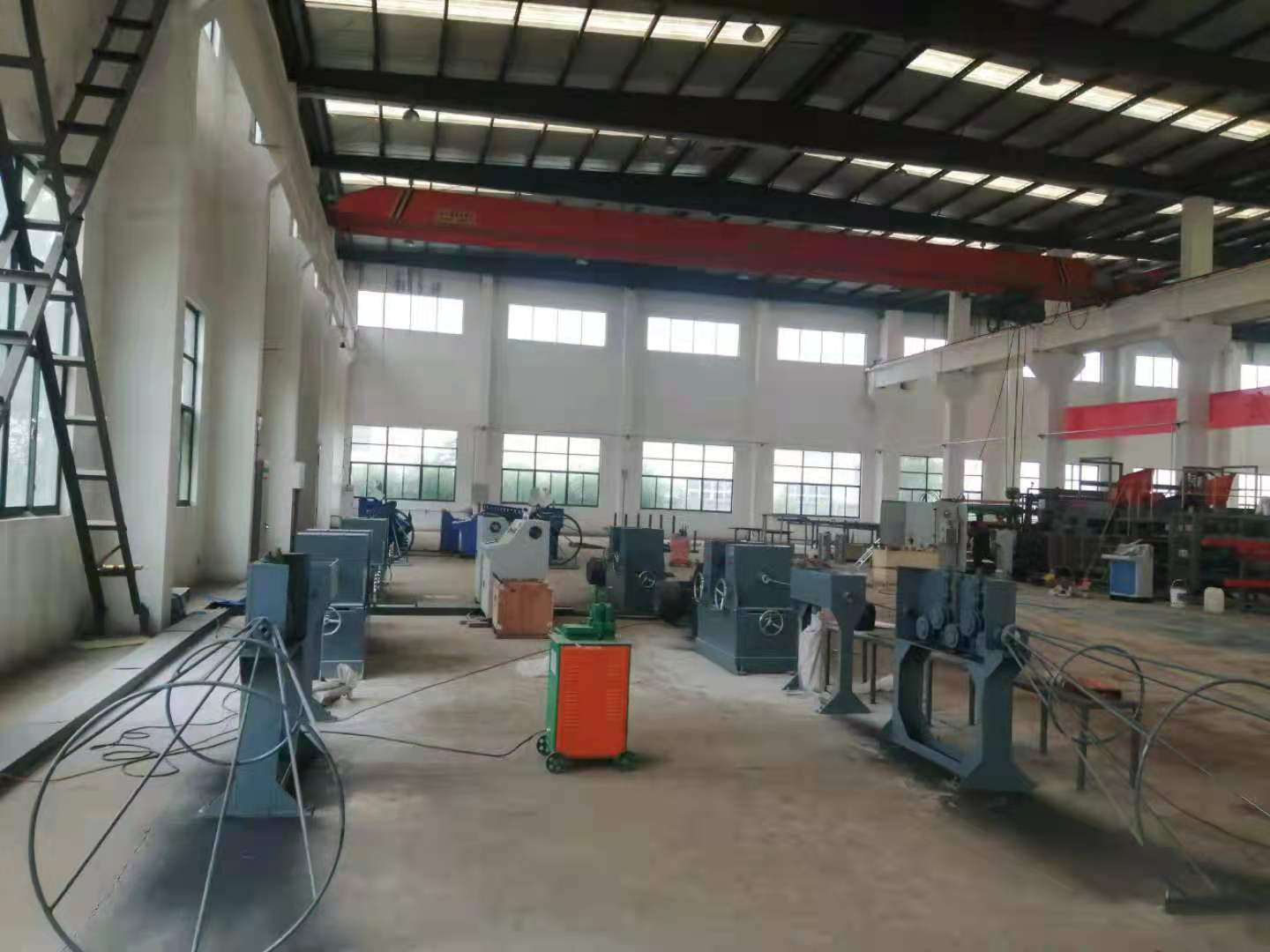 雙軋?jiān)诰€調(diào)直機(jī)組（配洛陽調(diào)直機(jī)）